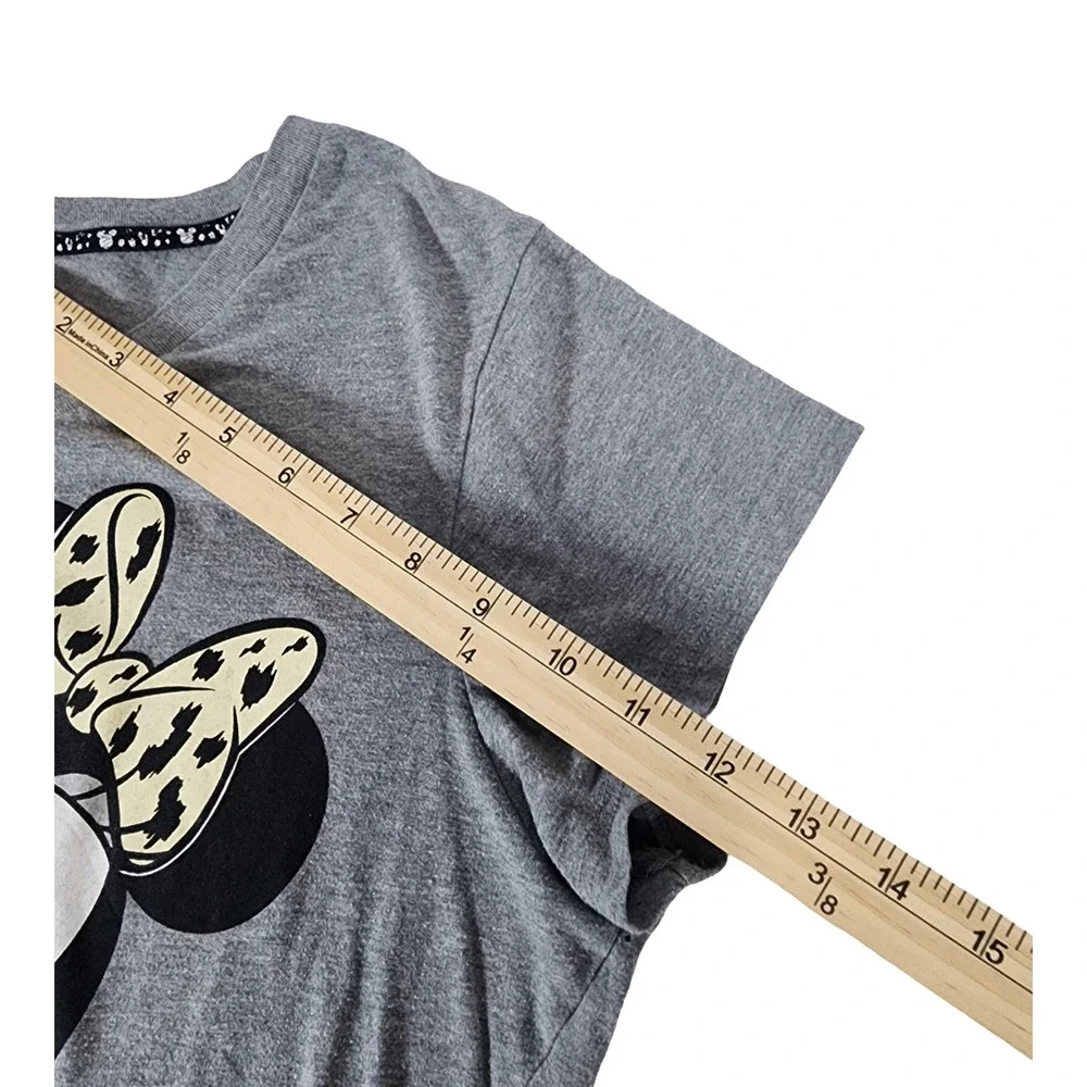 Disney Mickey Minnie Mouse Gray Sleepwear Graphic T-Shirt V-Neck Plus 2X 18W-20W - Picture 5 of 8